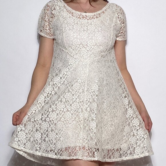 Vintage 1990s White Lace Babydoll Mini Dress! Medium to Large - Picture 6 of 9